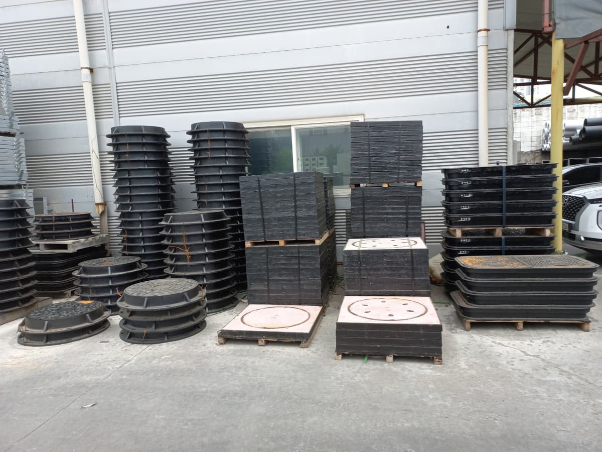 주철뚜껑-맨홀뚜껑 제품사진 시공사례 - 인천 대성종합유통